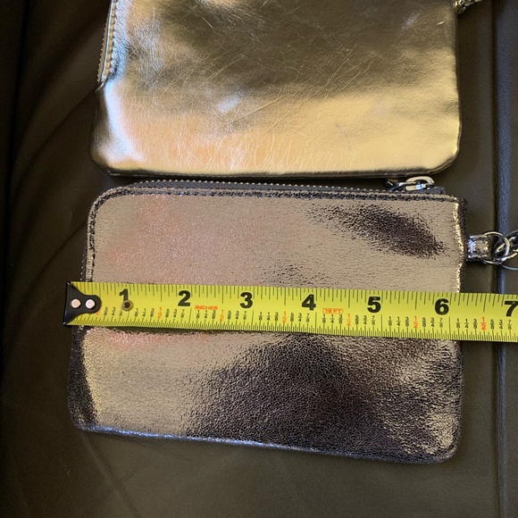 Old Navy Wristlets - Picture 5 of 7